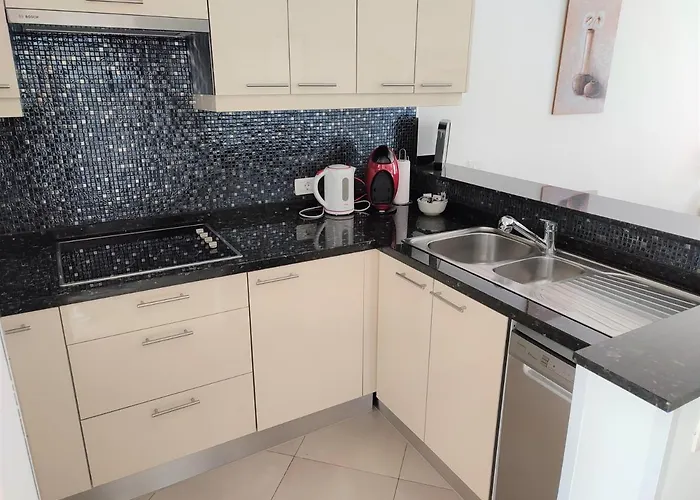 Apartamento Sarah En Parque Santiago 1 Playa de las Americas (Tenerife)